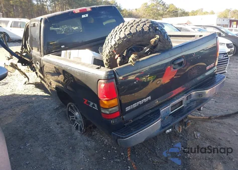 2005 GMC Sierra 1500 Slt z USA, uszkodzony, nr VIN 2GTEK13T251327586